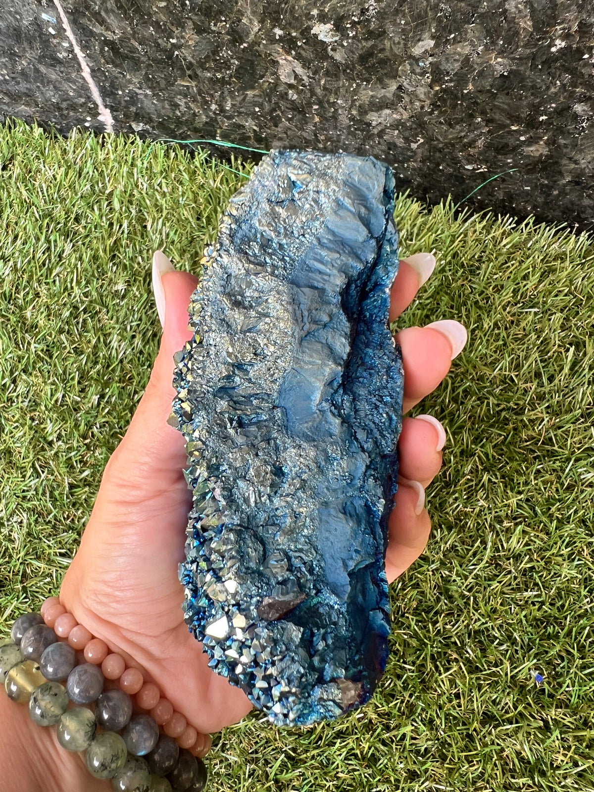 Blue Titanium Aura Quartz Cluster – 514 g
