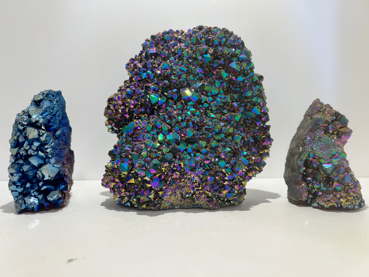 Natural Rainbow Aura Quartz Cluster – 1,294 g