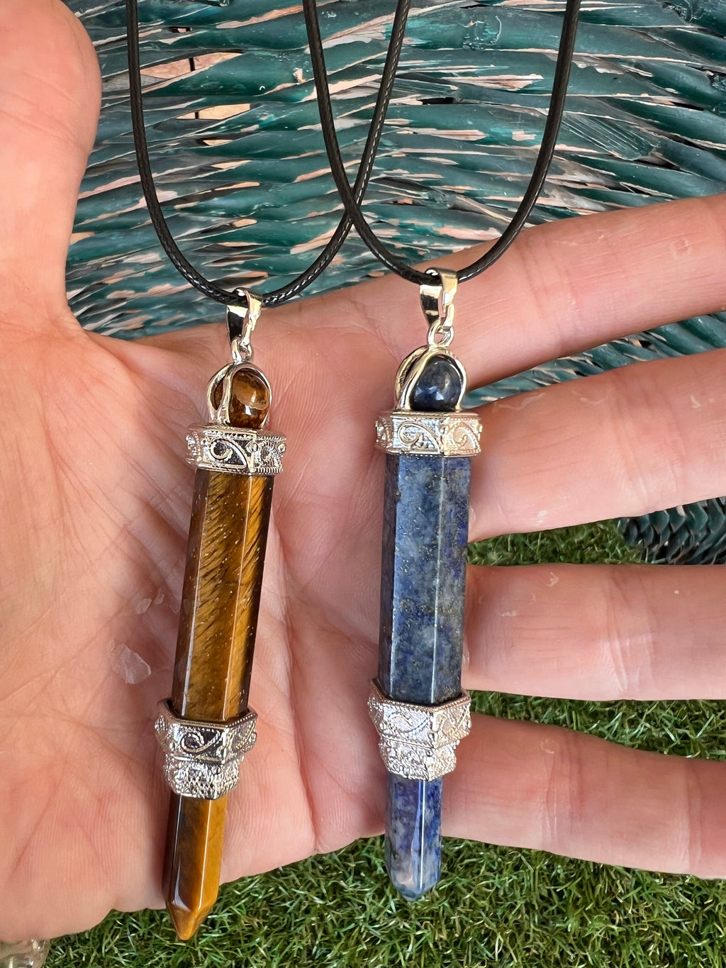 Natural Gemstone Double-Terminated Pendant Necklace – 8 cm