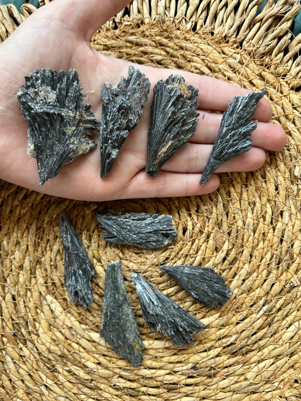Natural Raw Black Kyanite