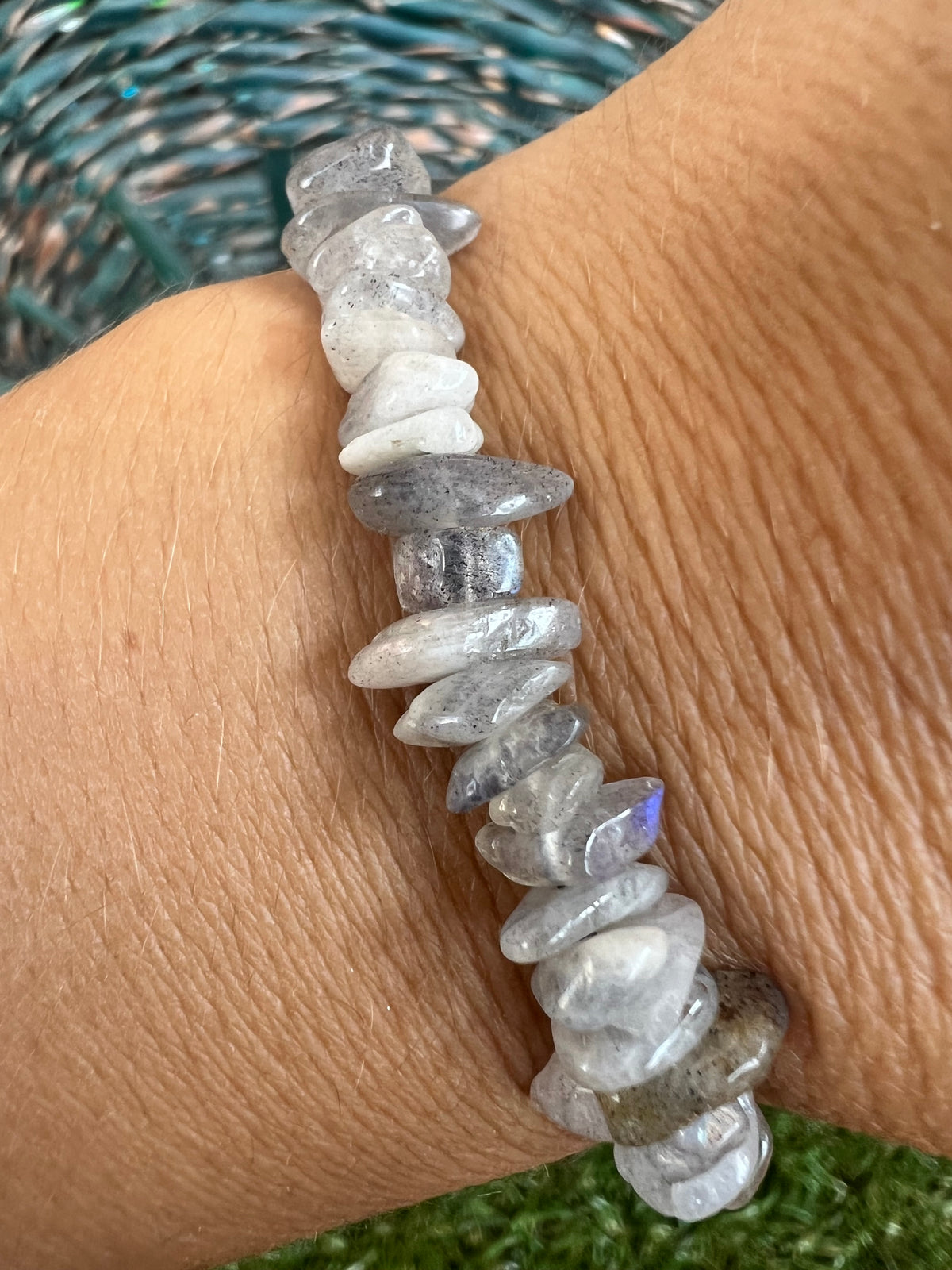 Natural Labradorite Zodiac Bracelet – Protection, Transformation & Intuition | Cancer, Scorpio & Aquarius