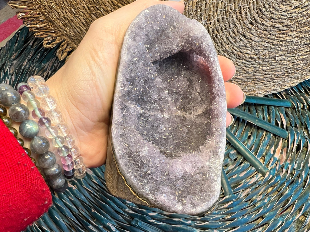 Natural Amethyst Druzy Freeform – Polished Standing Crystal | 554 g