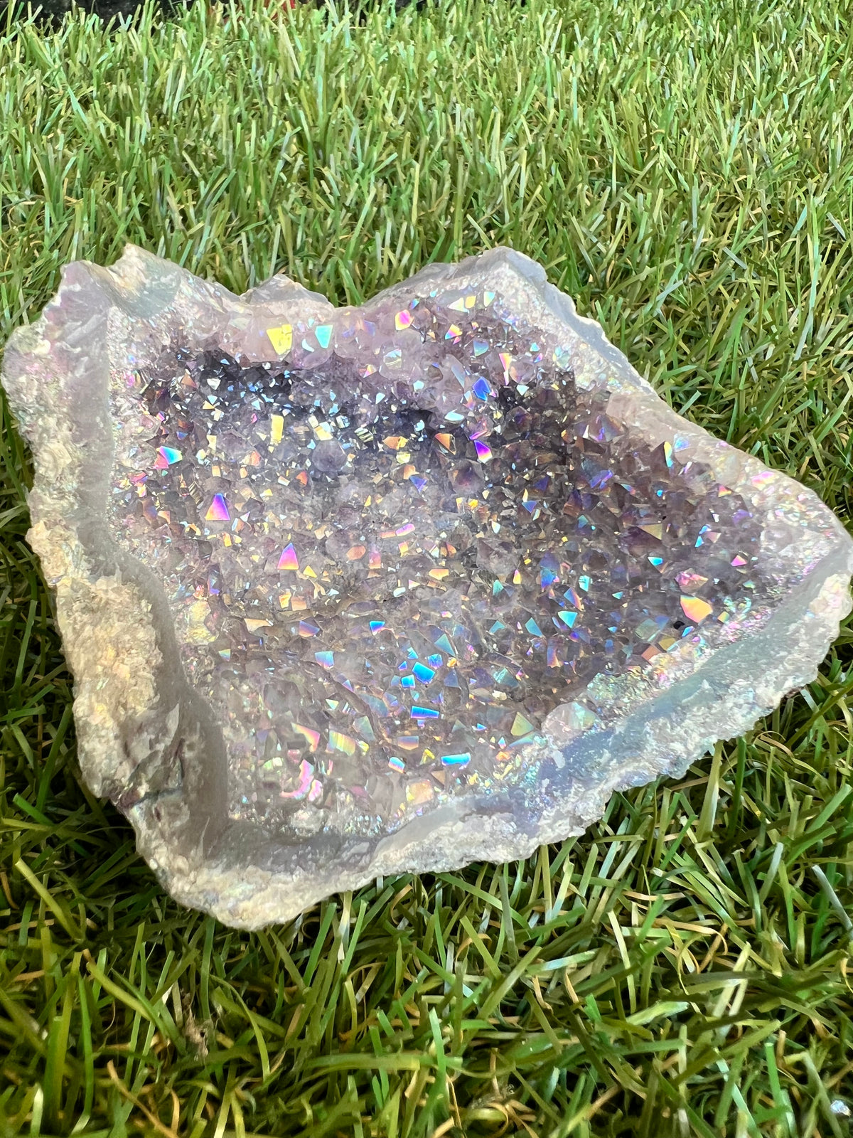 Natural Angel Aura Amethyst Geode – 223 g
