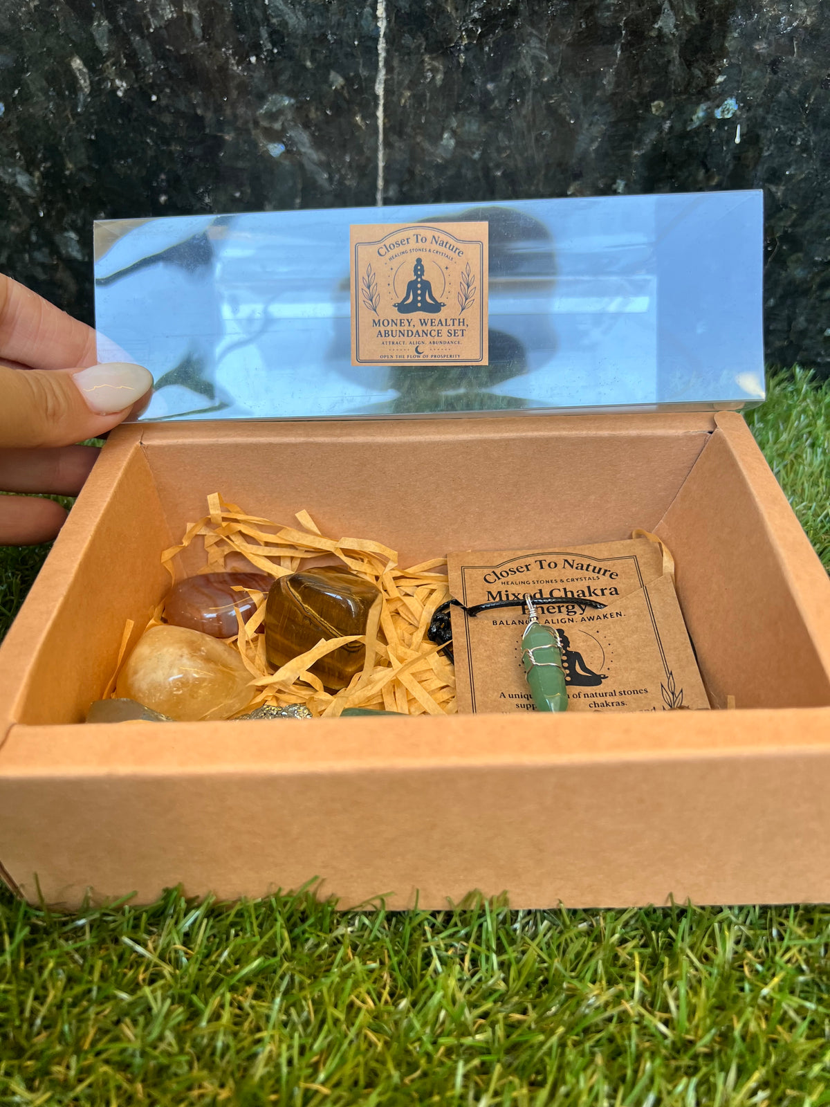 Money, Wealth & Abundance Intention Crystal Gift Set | Natural Crystal Healing Box with Bracelet & Necklace