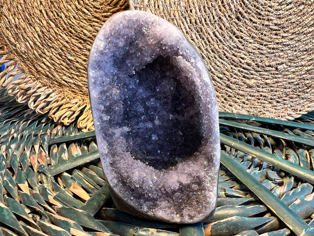 Natural Amethyst Druzy Freeform – Polished Standing Crystal | 554 g