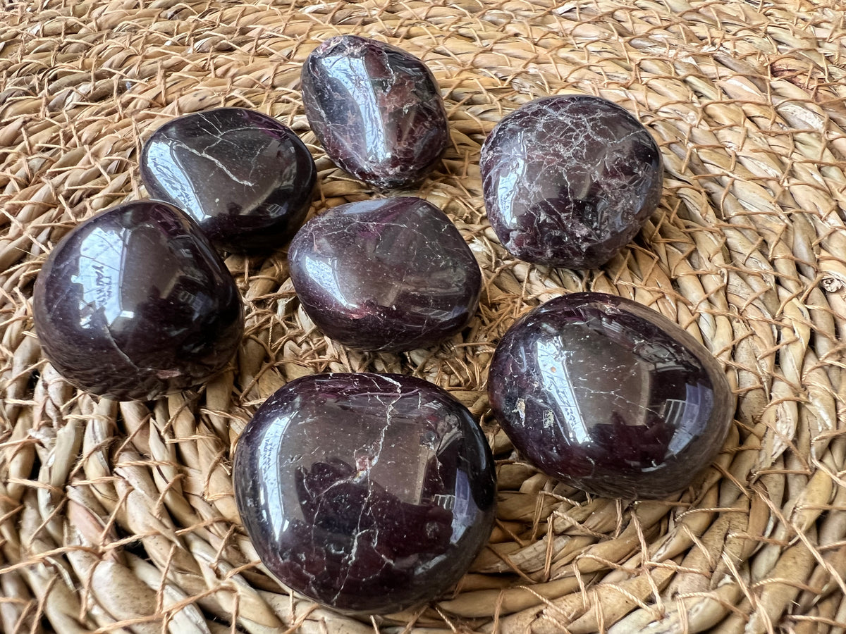Natural Garnet Polished Tumbled Stone