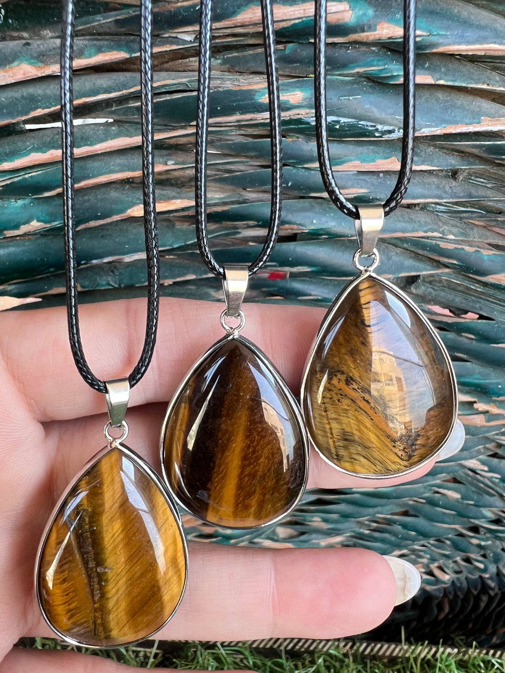 Tiger’s Eye Silver-Plated Teardrop Necklace – Protection, Confidence & Focus