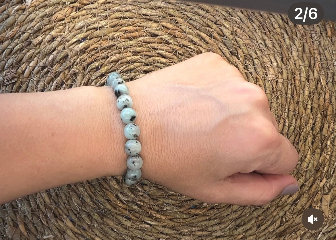 Natural Green Moonstone Intuition & Emotional Balance Bracelet – 8mm Genuine Elastic Beaded Bracelet