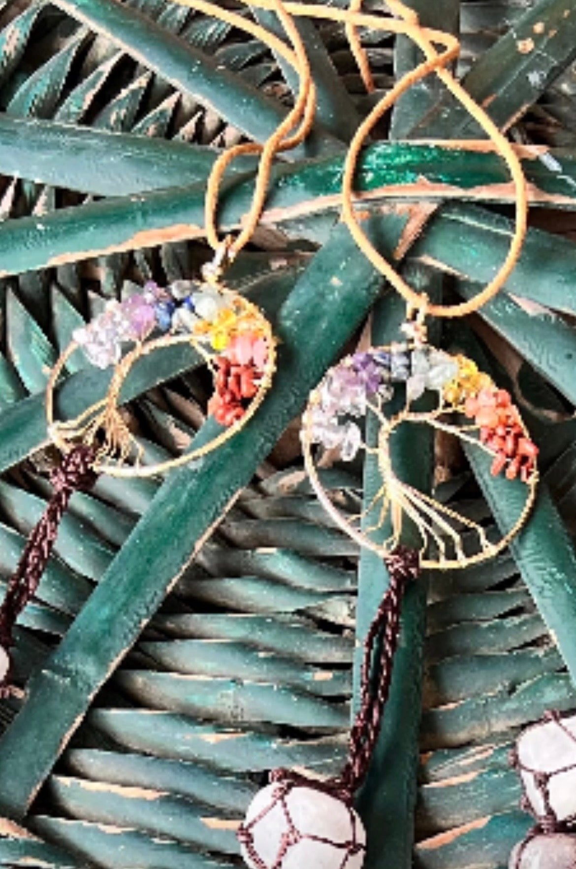Natural Seven Chakra Hanging Charm – Tree of Life & Macramé Decor