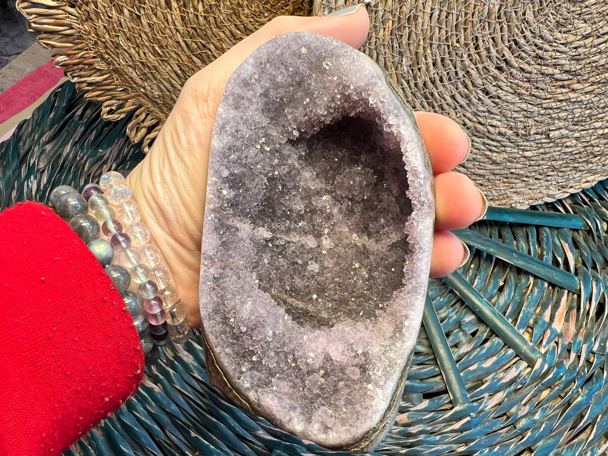 Natural Amethyst Druzy Freeform – Polished Standing Crystal | 554 g