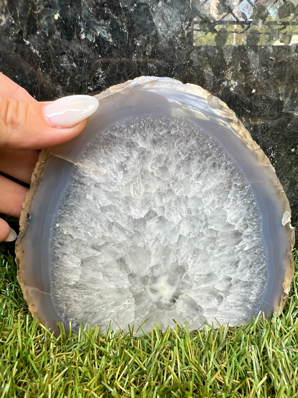 Natural Agate Freeform with Cut Base – 988 g