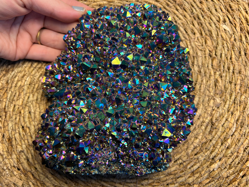 Natural Rainbow Aura Quartz Cluster – 1,294 g