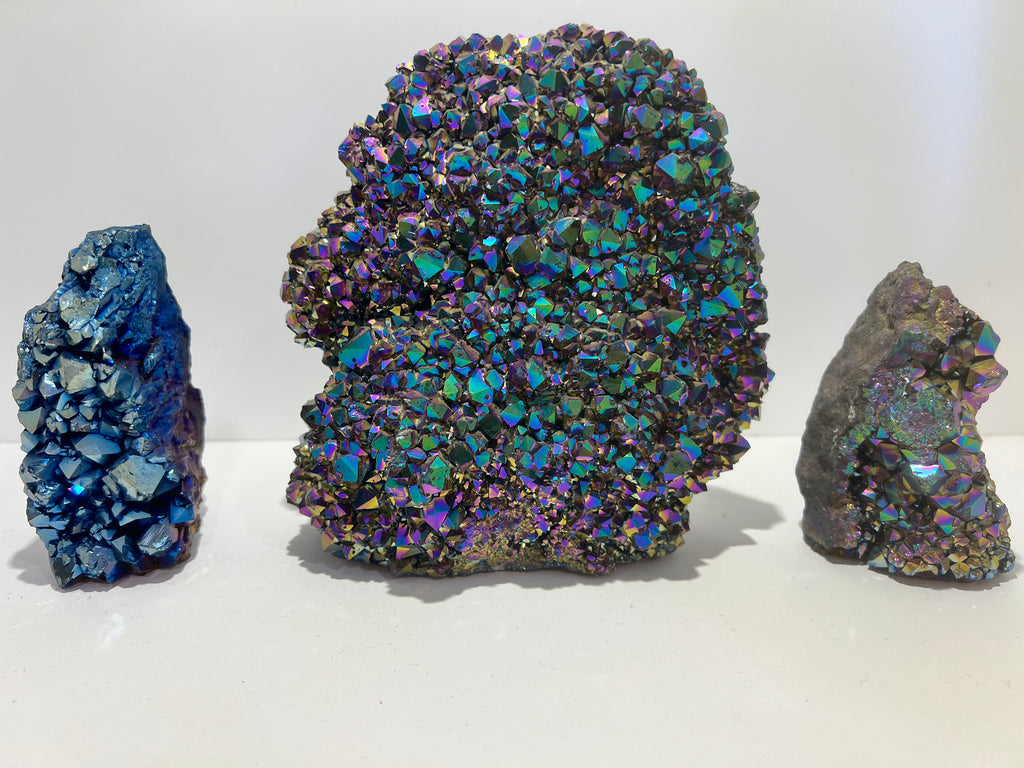 Natural Rainbow Aura Quartz Cluster – 1,294 g