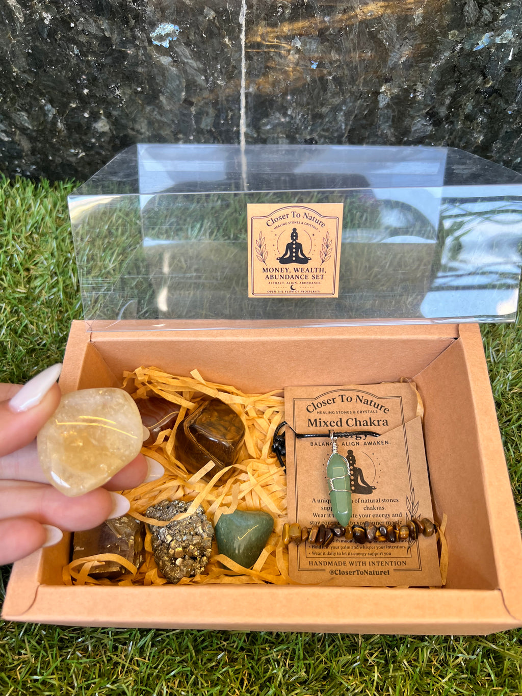 Money, Wealth & Abundance Intention Crystal Gift Set | Natural Crystal Healing Box with Bracelet & Necklace