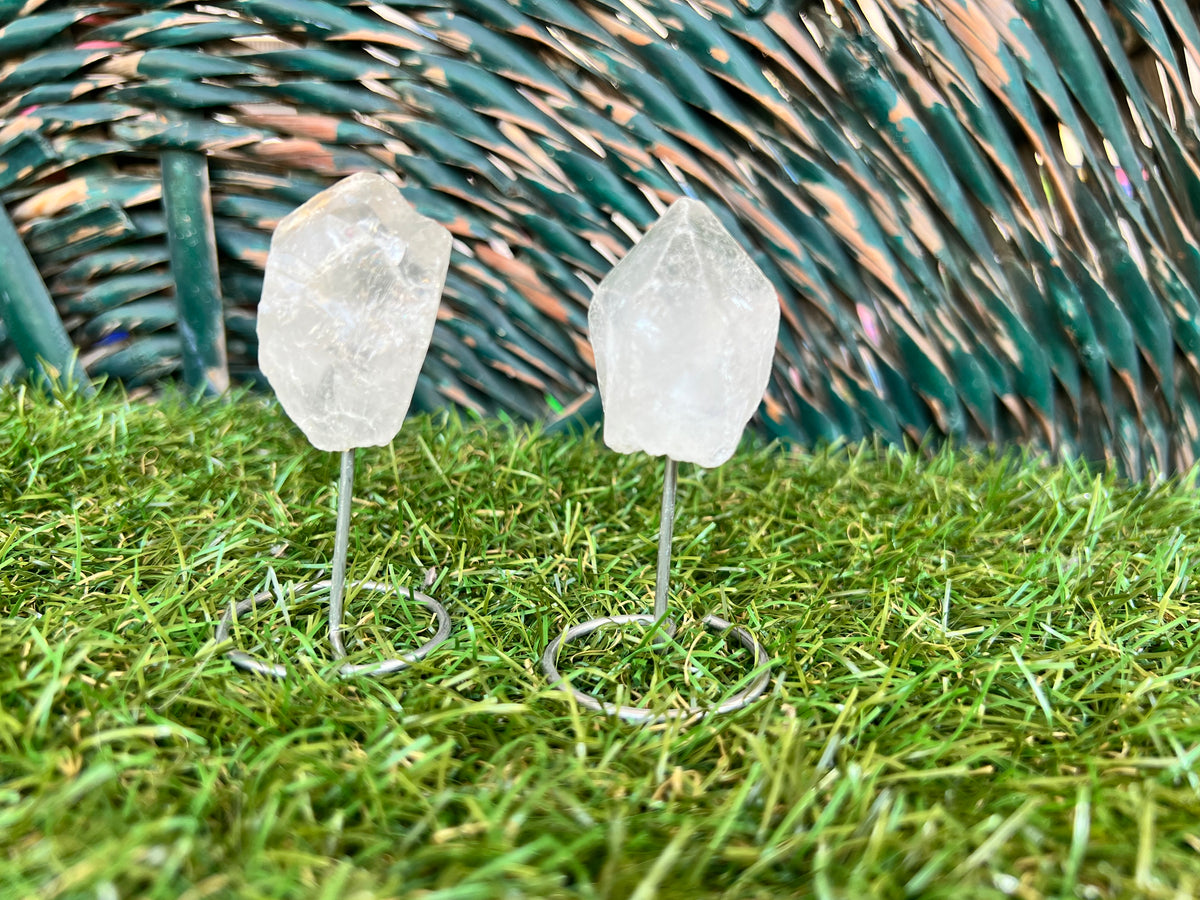Natural Raw Clear Quartz on Metal Stand | Crystal Display | Approx. 8 cm | Clarity, Amplification & Energy Cleansing