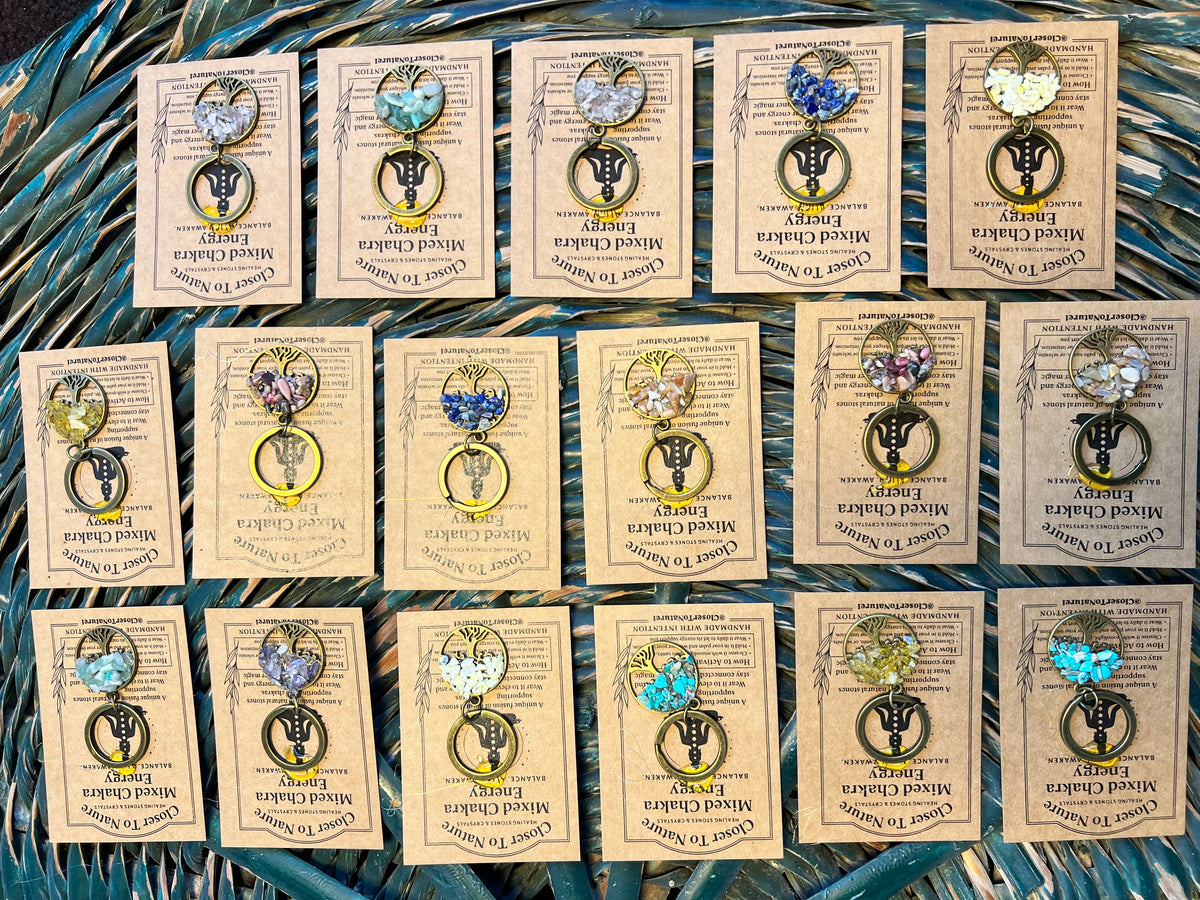 Natural Crystal Tree of Life Keychain – Protection, Luck & Positive Energy