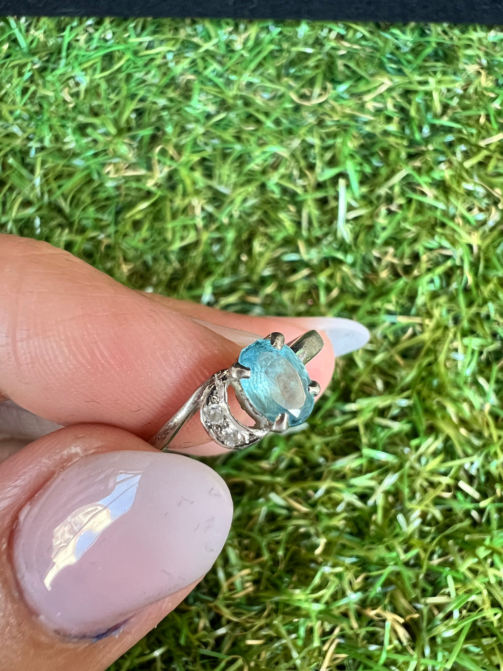 Genuine Natural Blue Topaz Crescent Moon Ring in 925 Sterling Silver