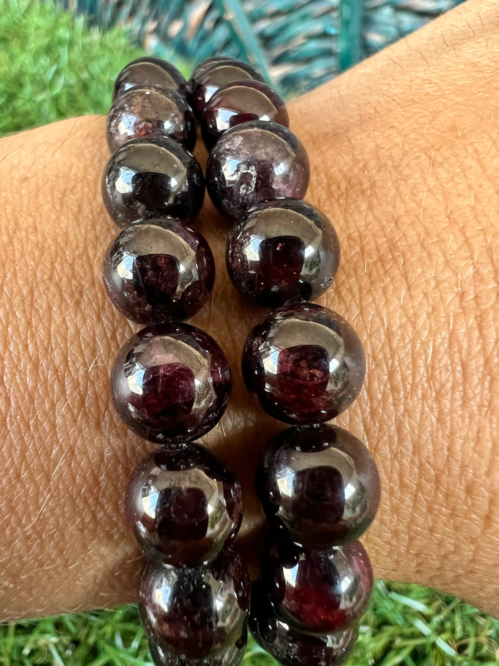 Natural Garnet Bracelet – Passion, Love, Vitality & Confidence | 8 mm
