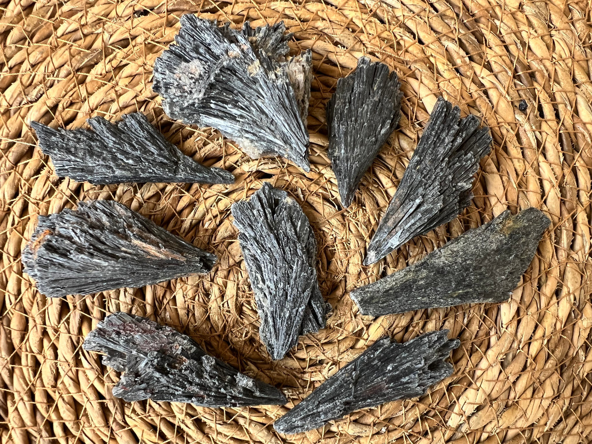 Natural Raw Black Kyanite