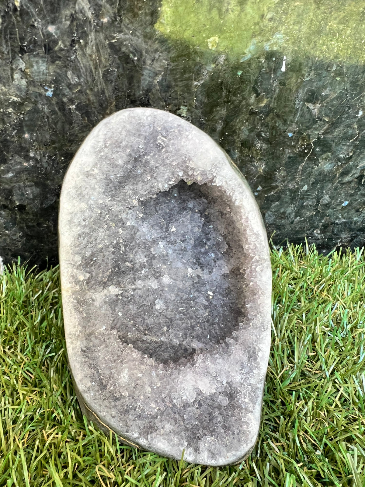 Natural Amethyst Druzy Freeform – Polished Standing Crystal | 554 g
