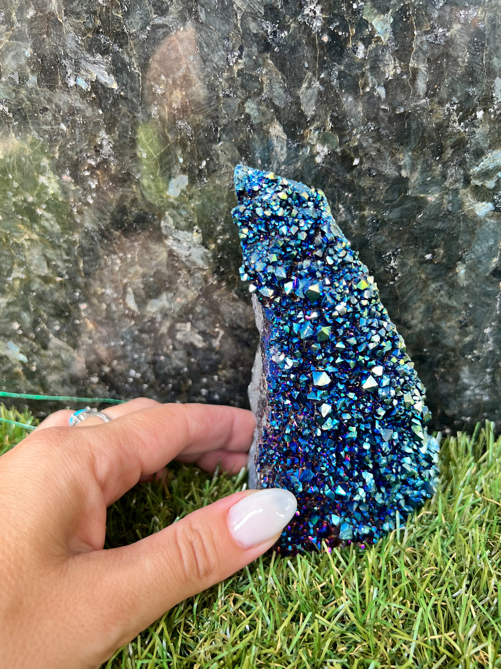 Blue Titanium Aura Quartz Cluster – 514 g