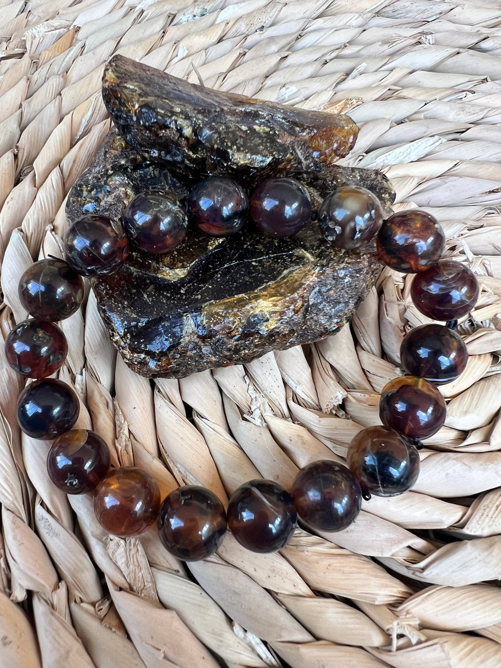 Natural Amber Bracelet – Warmth, Vitality & Positive Energy | 12 mm Elastic Beads